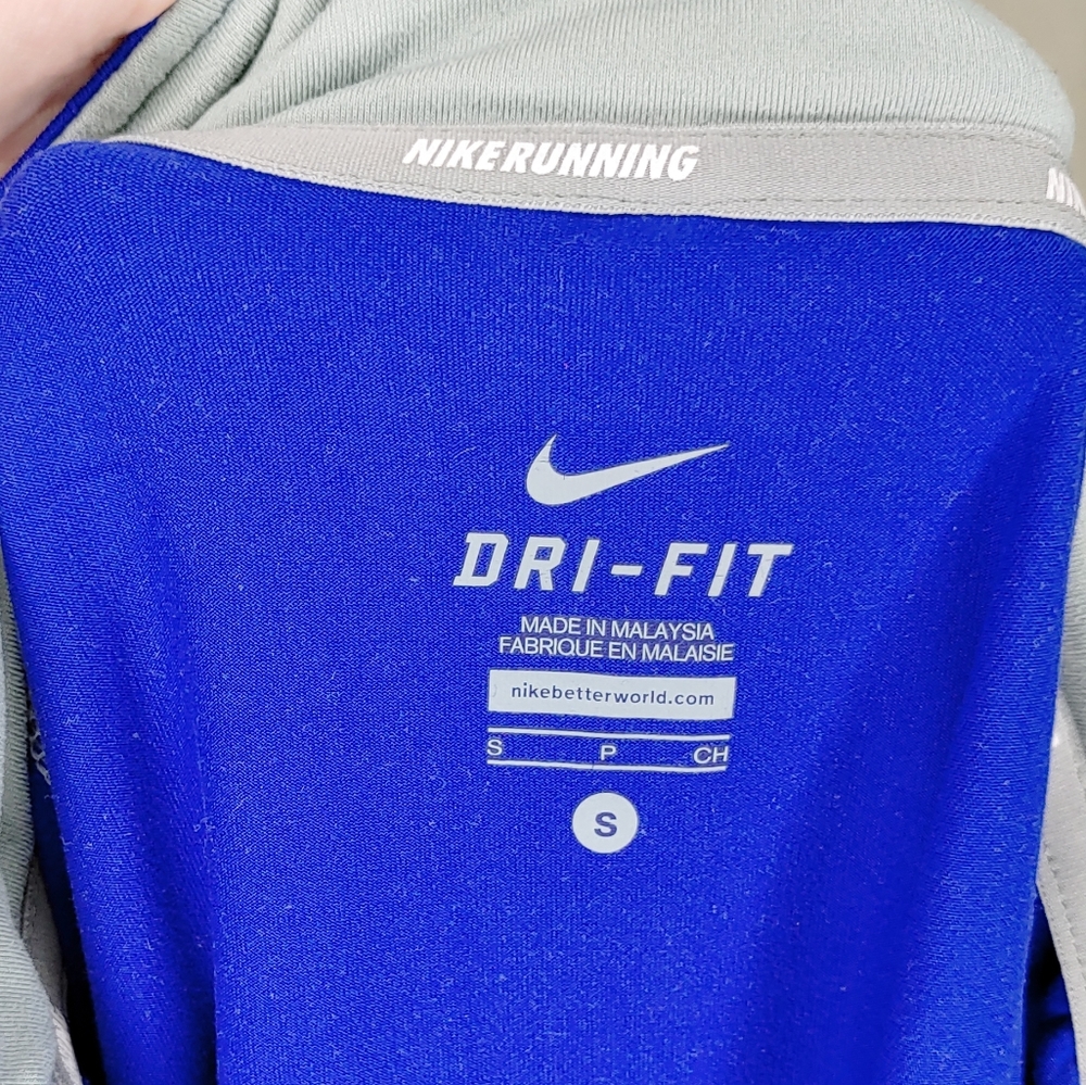 Nike Element Running Dri-Fit Mock Neck Jacket Sz S - Picture 3 of 8